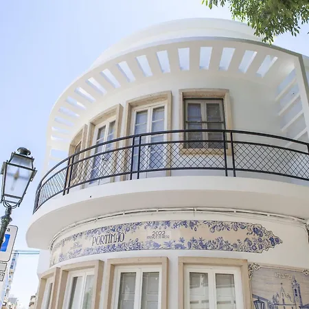 Located In The Heart Of * Carvoeiro (Lagoa)